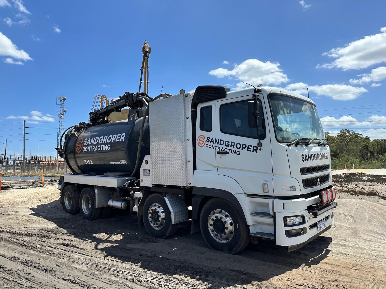 Sandgroper Contracting on site